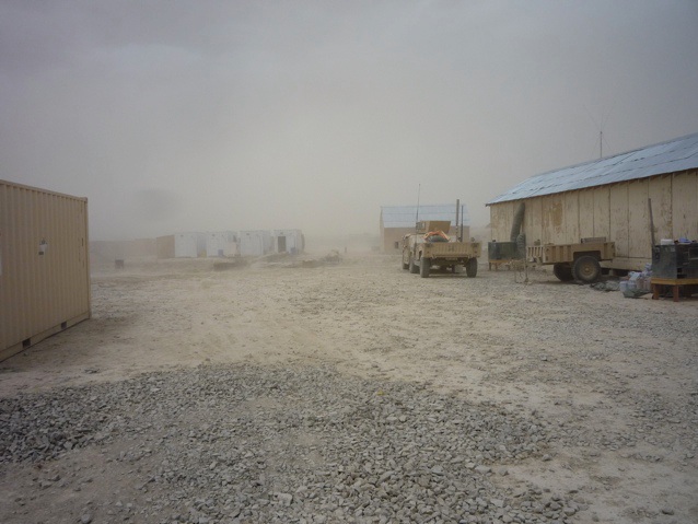 The daily dust storm in Kushamond.